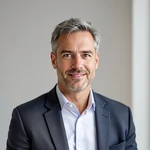 Sarah Whitmore — Online Casino Player & Reviewer